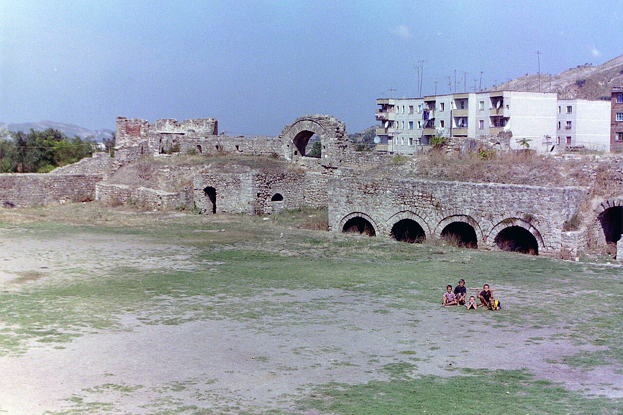 Peqin