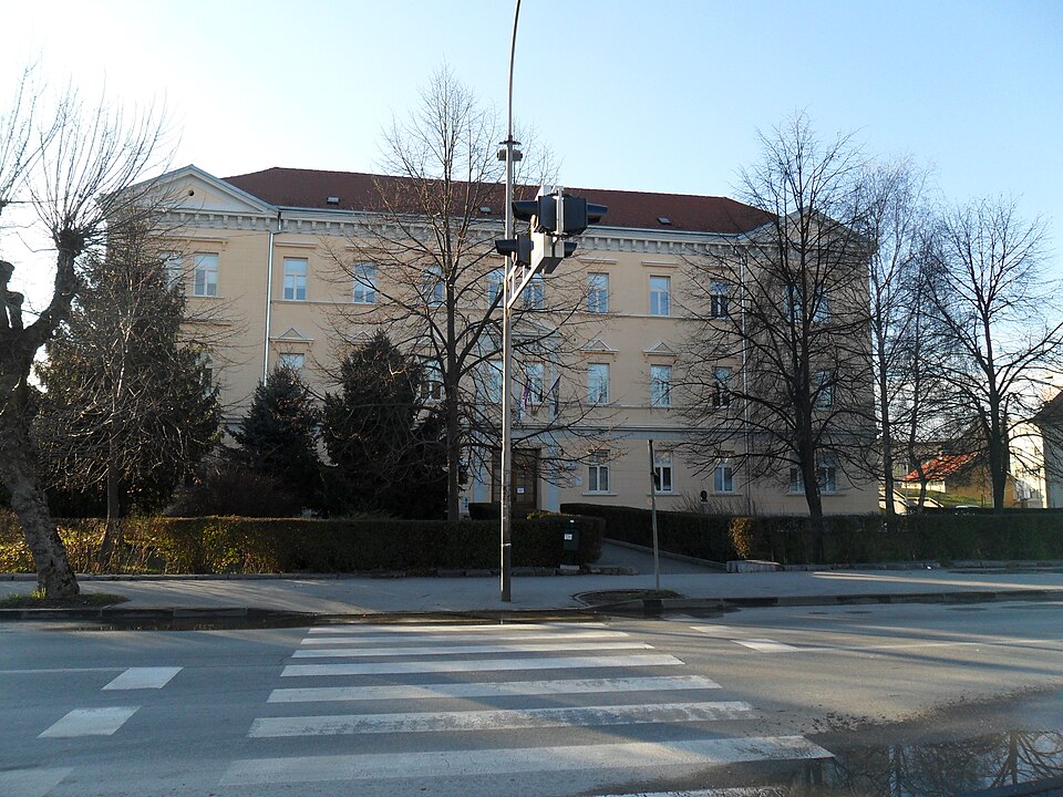Gimnasio de Karlovac