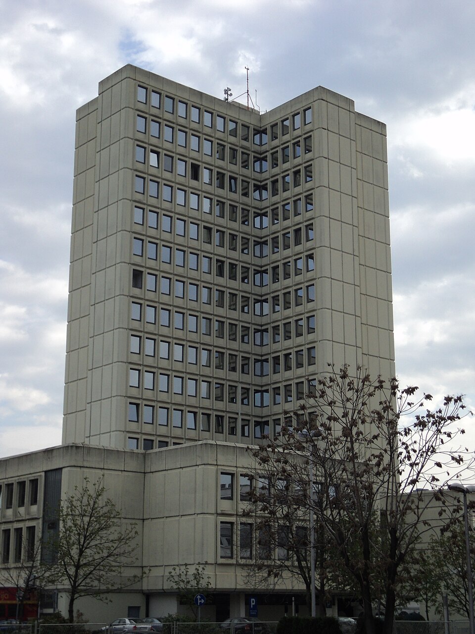 Torre Chromos