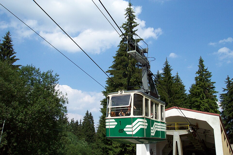 Teleférico de Ještěd