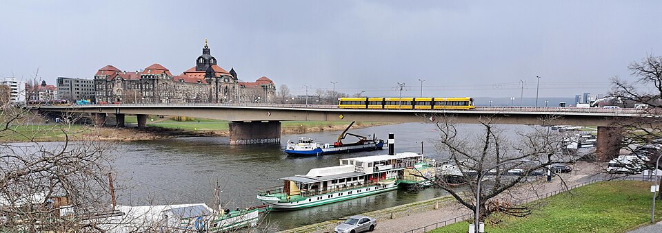Puente Carola