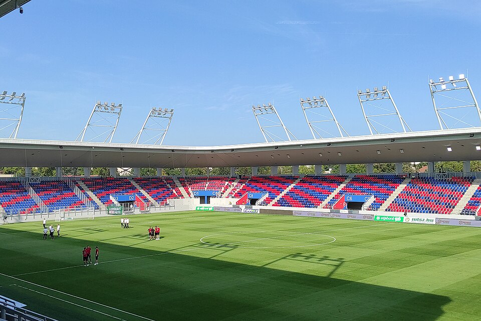 Estadio municipal (Nyíregyháza)