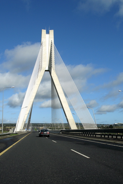 Puente Mary McAleese