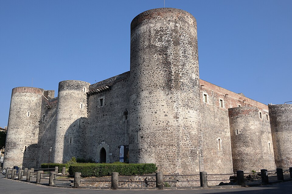 Castillo Ursino