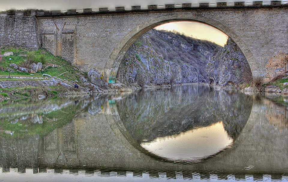 Puente Fshajt