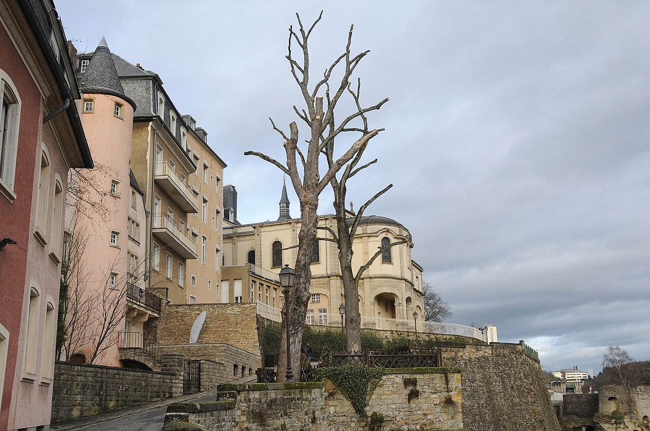 Chemin de la Corniche