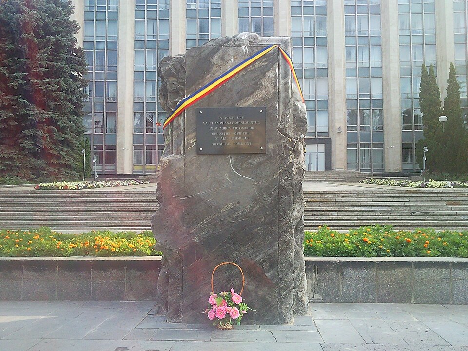 Monumentul Victimelor Ocupației Sovietice