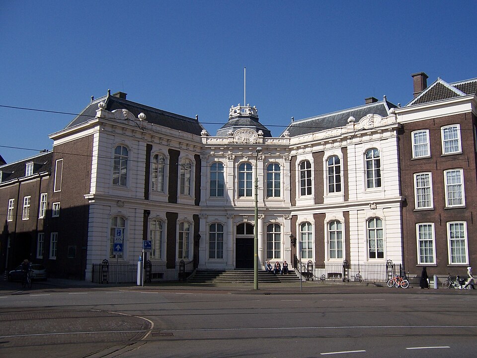 Palacio Kneuterdijk