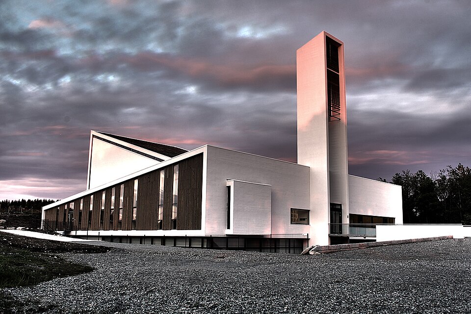 Iglesia de Frøyland og Orstad