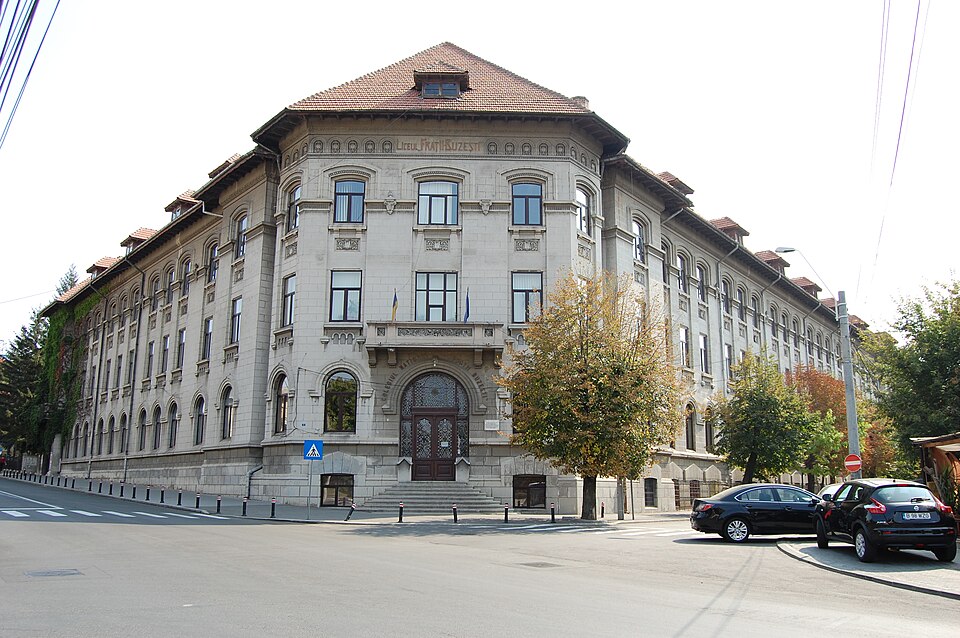 Colegiul Național Frații Buzești