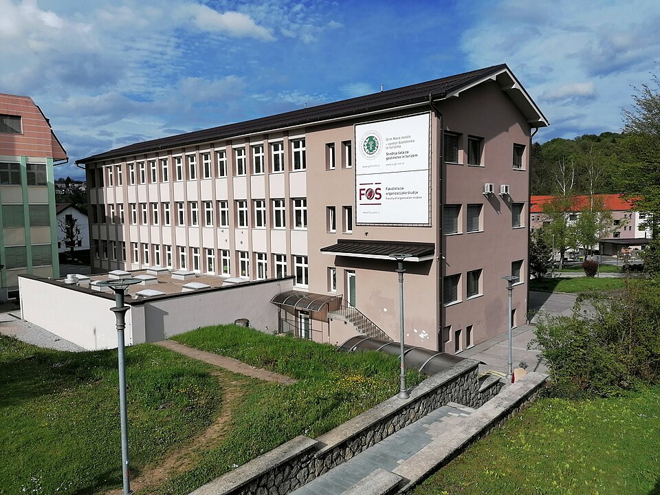 Facultad de Estudios de Organización de Novo Mesto