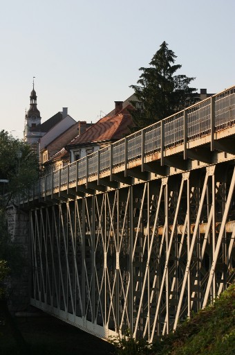 Puente Kandija