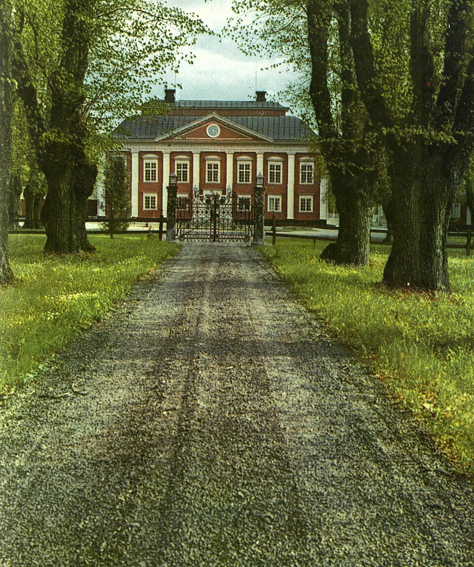 Fullerö slott