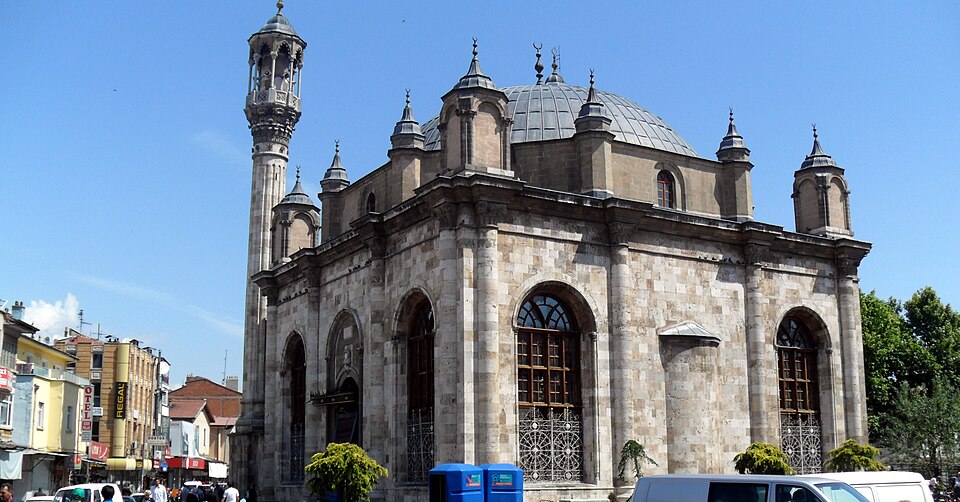 Mezquita Aziziye (Konya)